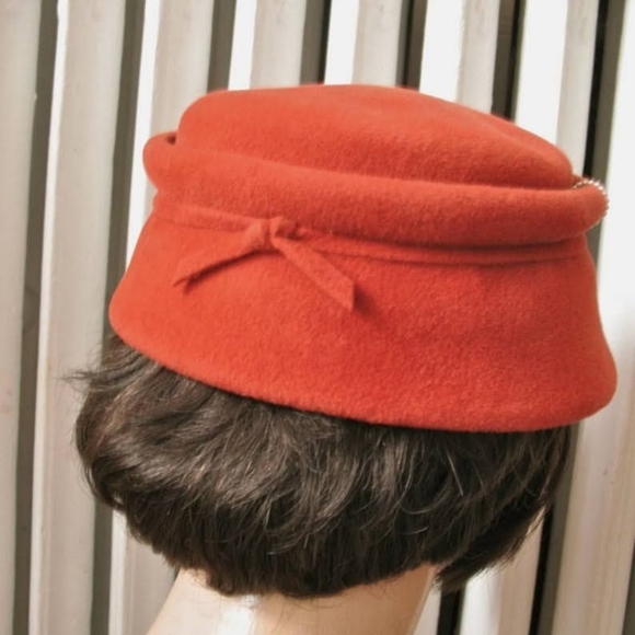 Vintage 1960s Rust Orange Hat - Picture 4 of 5